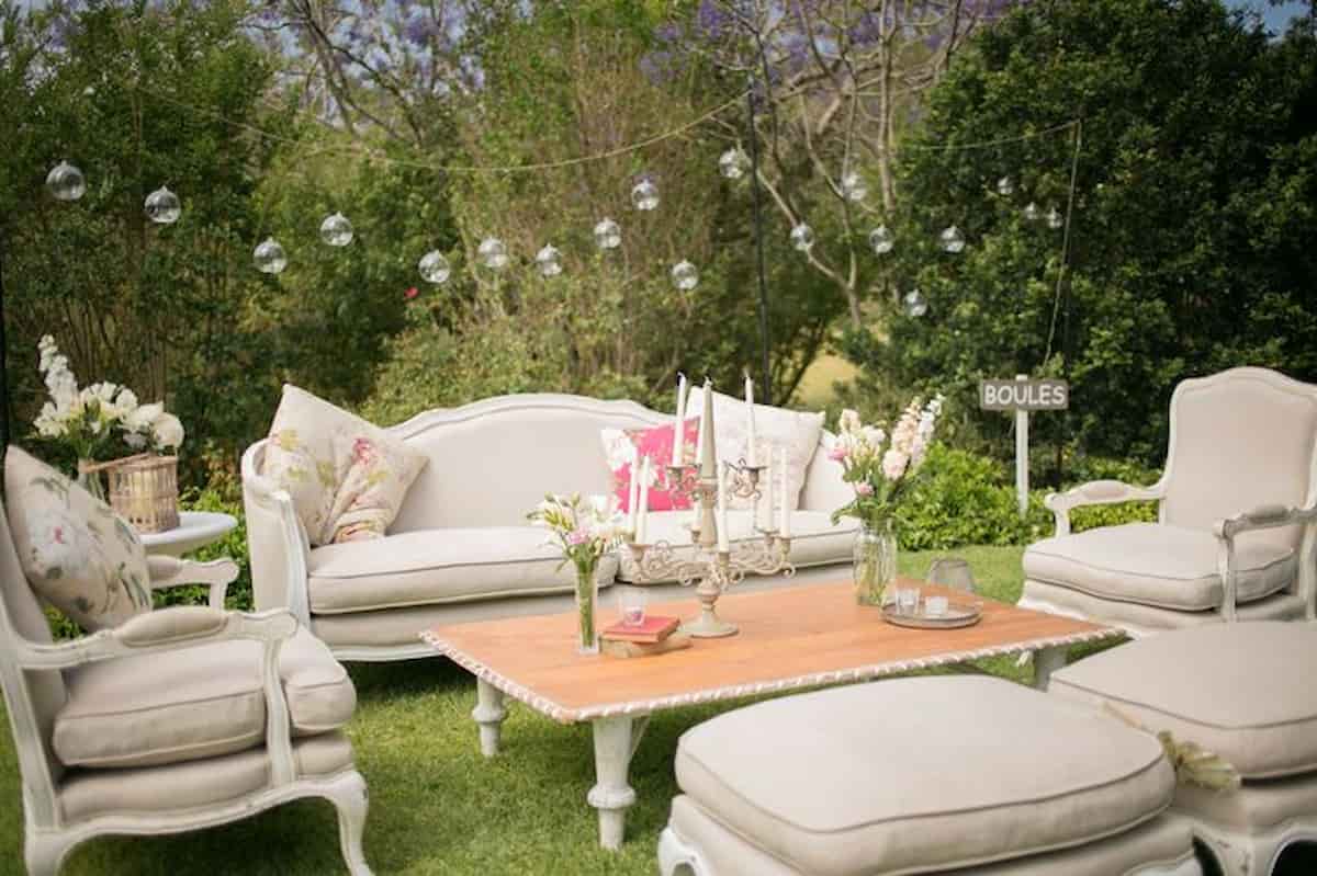 Wedding Sofa in India; Enduring Stylish Design Sumptuous Fabric Comfortable Seat Sturdy Frame