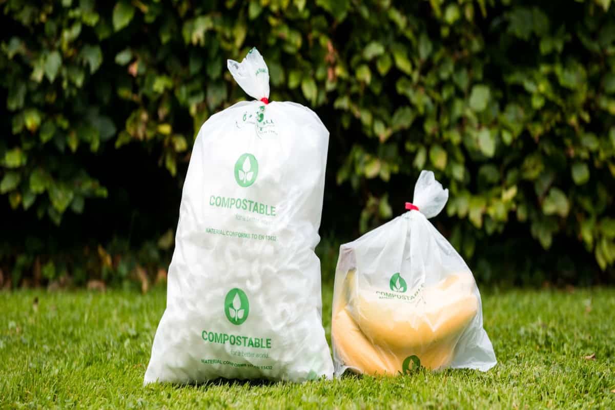 Powertec 8 Gallon (30 Liter) Compostable Bags - ASTM D6400 Certified,  Degradable Plastic Bags US Eco-Friendly Plastic Bag Near Me