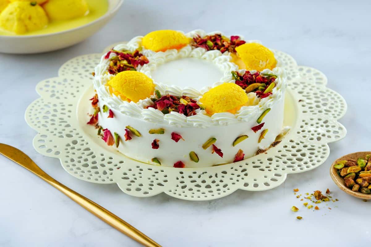 NYT Cooking Ras Malai-inspired cake for a Pakistani friend. Topped with  pistachios and sugared rose petals. : r/Baking