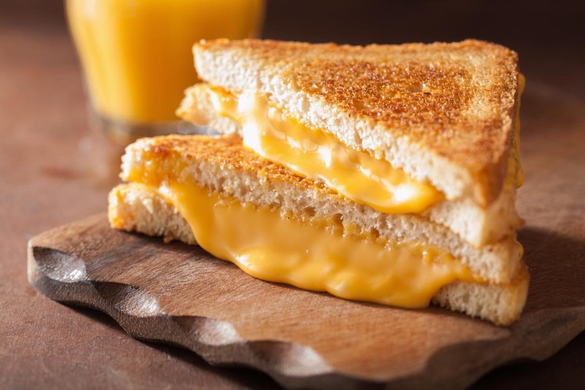 Top Rated Grilled Cheese; Buttered Bread 4 Nutrients Calories Fat Sodium Protein