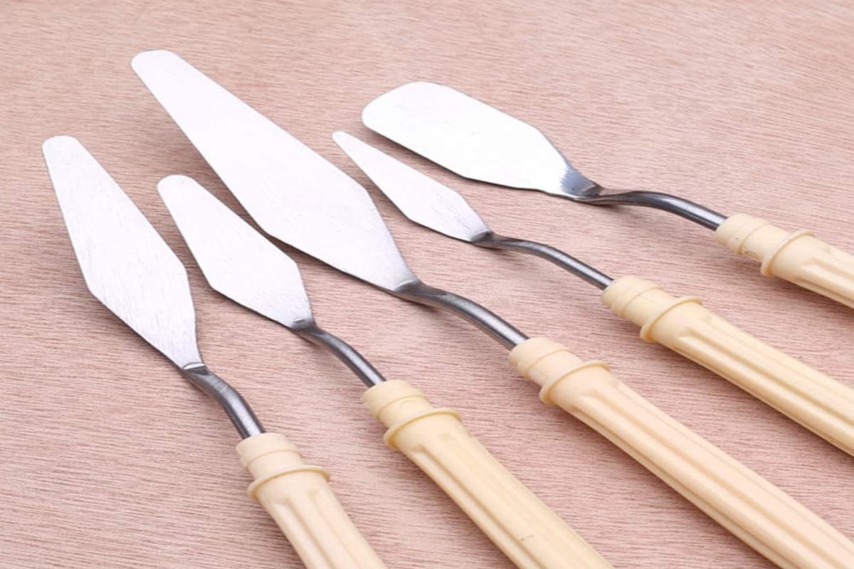 Palette Knife in Sri Lanka; Flexible Flat Bladed 3 Handle Material Metal Plastic Wood