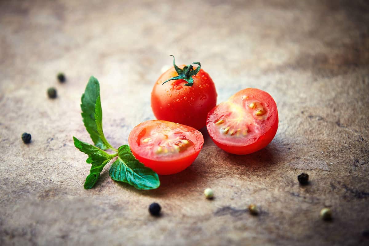 Pakistan Tomato Today Per Kg; Contain Vitamin C Folate Regulate Blood Sugar Pressure