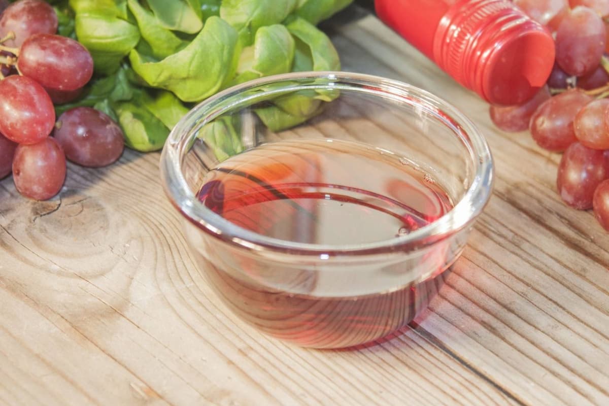Sherry Vinegar; Crystalline Amber Color Treat Indigestion 2 Uses Sauce Salad