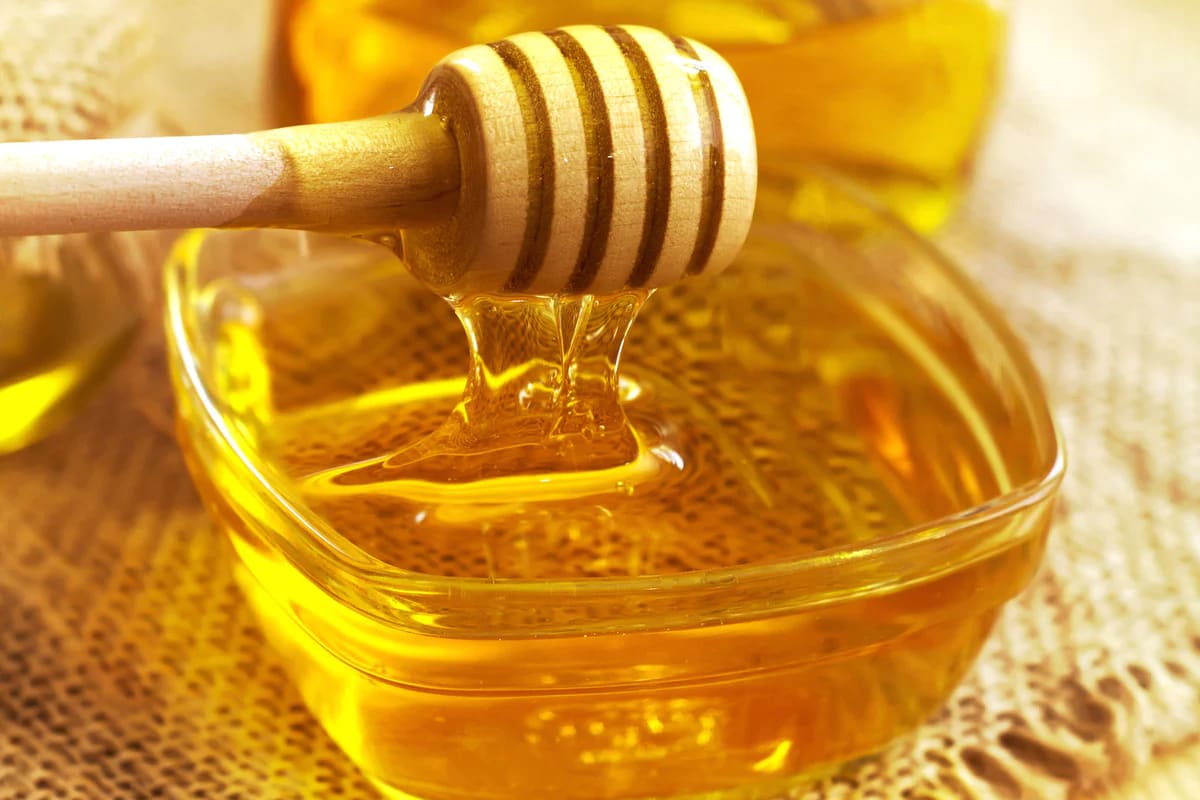 One Litre Honey; Antibiotic Soft Texture Cancer Preventer Vitamins Minerals
