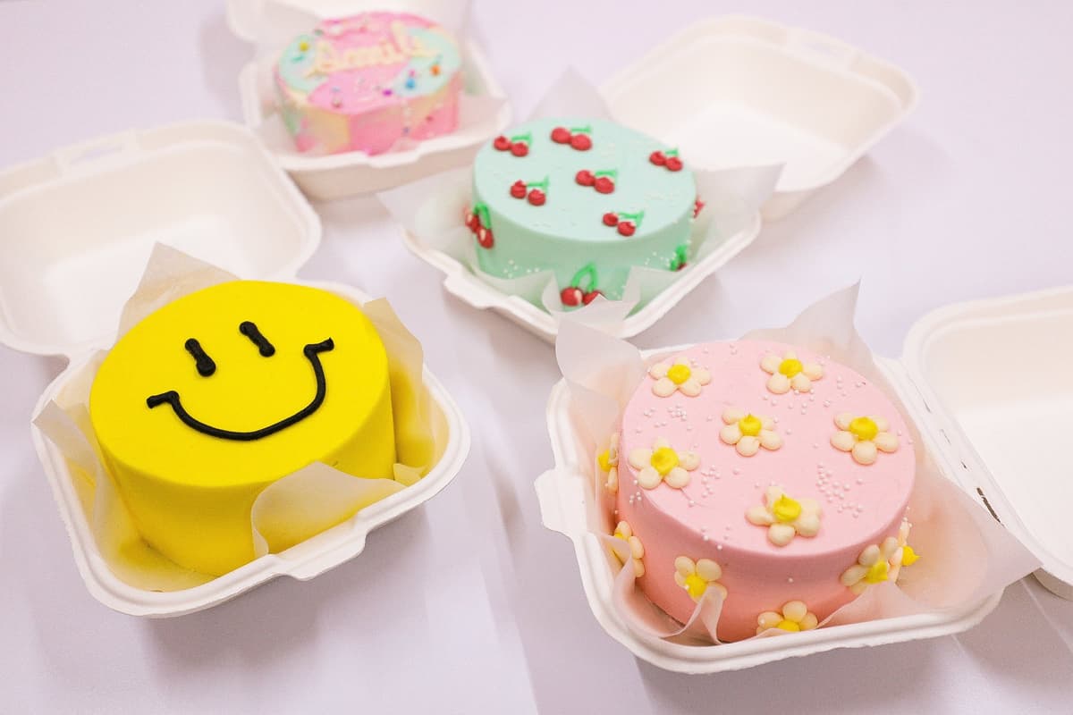 Mini Lunch Box Cake | Box Cake Recipe