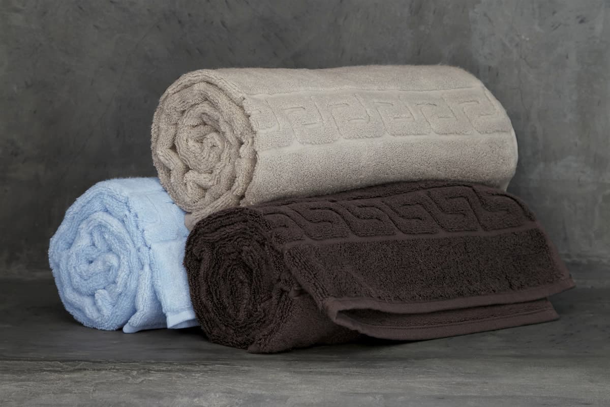 Tommy Hilfiger Towel; Bath Hand Size Hypoallergenic 3 Materials