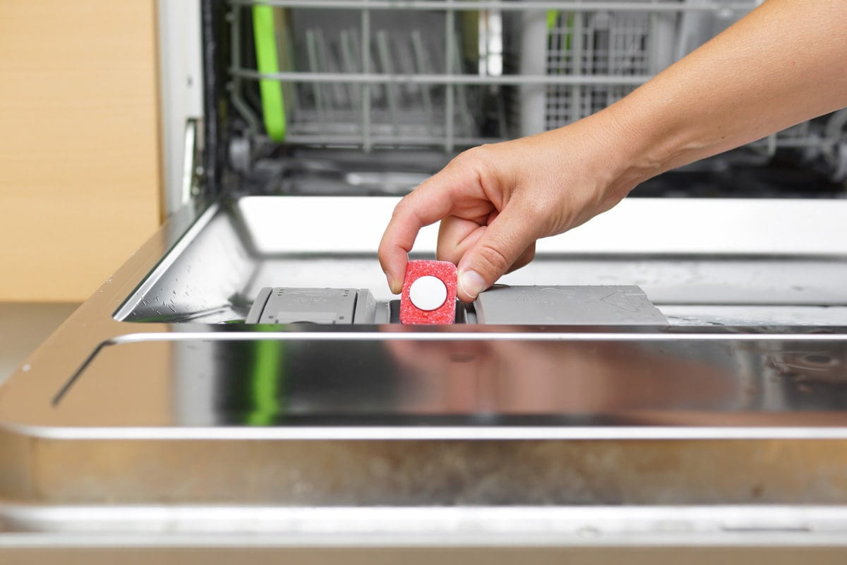 Dishwasher Detergent; Tablets Liquid Forms Metal Plastic 200 400 grams Packaging