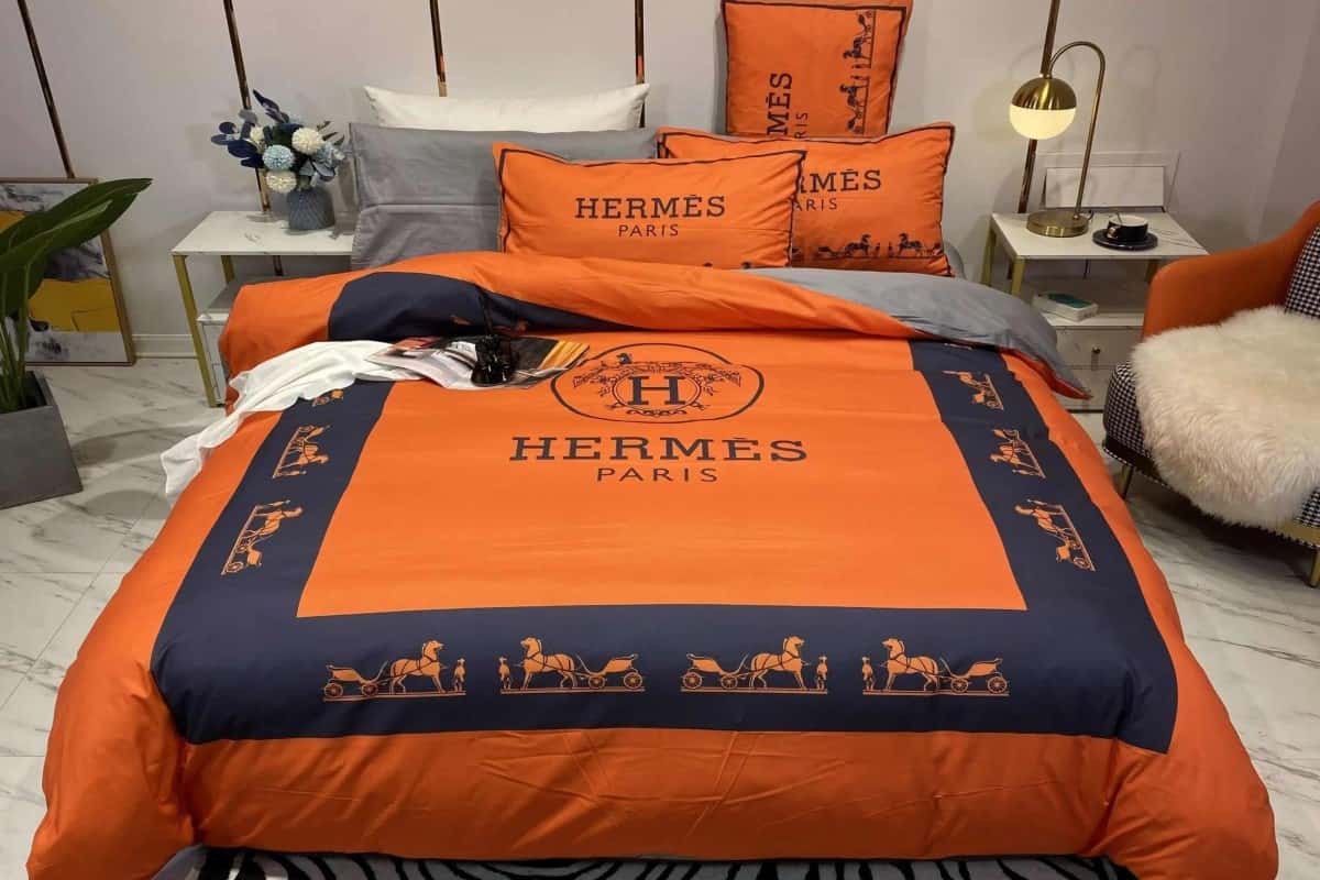 Hermes Bedding Set; Classic Contemporary Designs 3 Materials Egyptian Cotton Silk Cashmere