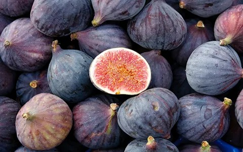The PH of Figs Is a Delectable Subject for Good Digestion.