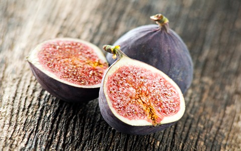 Do Figs Cause Acid Reflux? Debunking the Myth