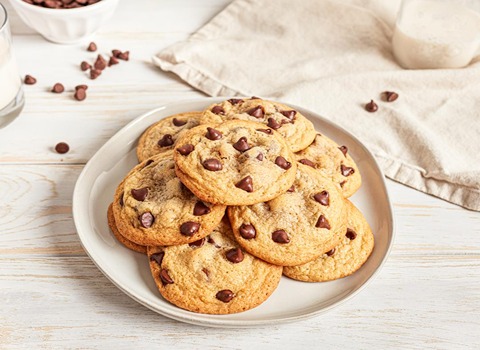 Chocolate Chip Cookies with Complete Explanations and Familiarization