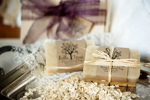 Purchase of wrapped soap + do something so that others will call you a merchant.