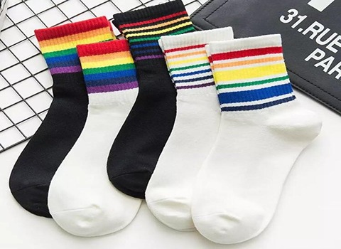 Wear a Stylish Socks and Purchase with Reasonable Price
