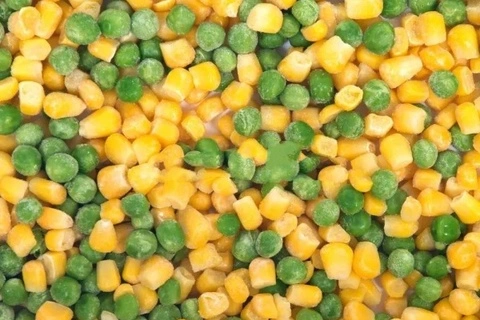 Purchase of semi-frozen corn and green peas + How many people does each trade engage?