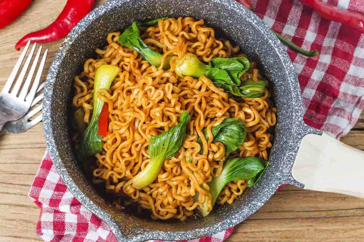 noodle soup bowl