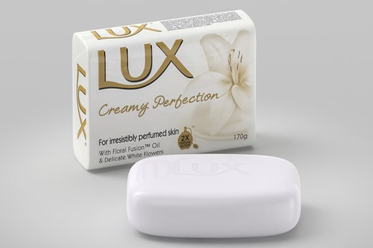 lux white impress bar soap