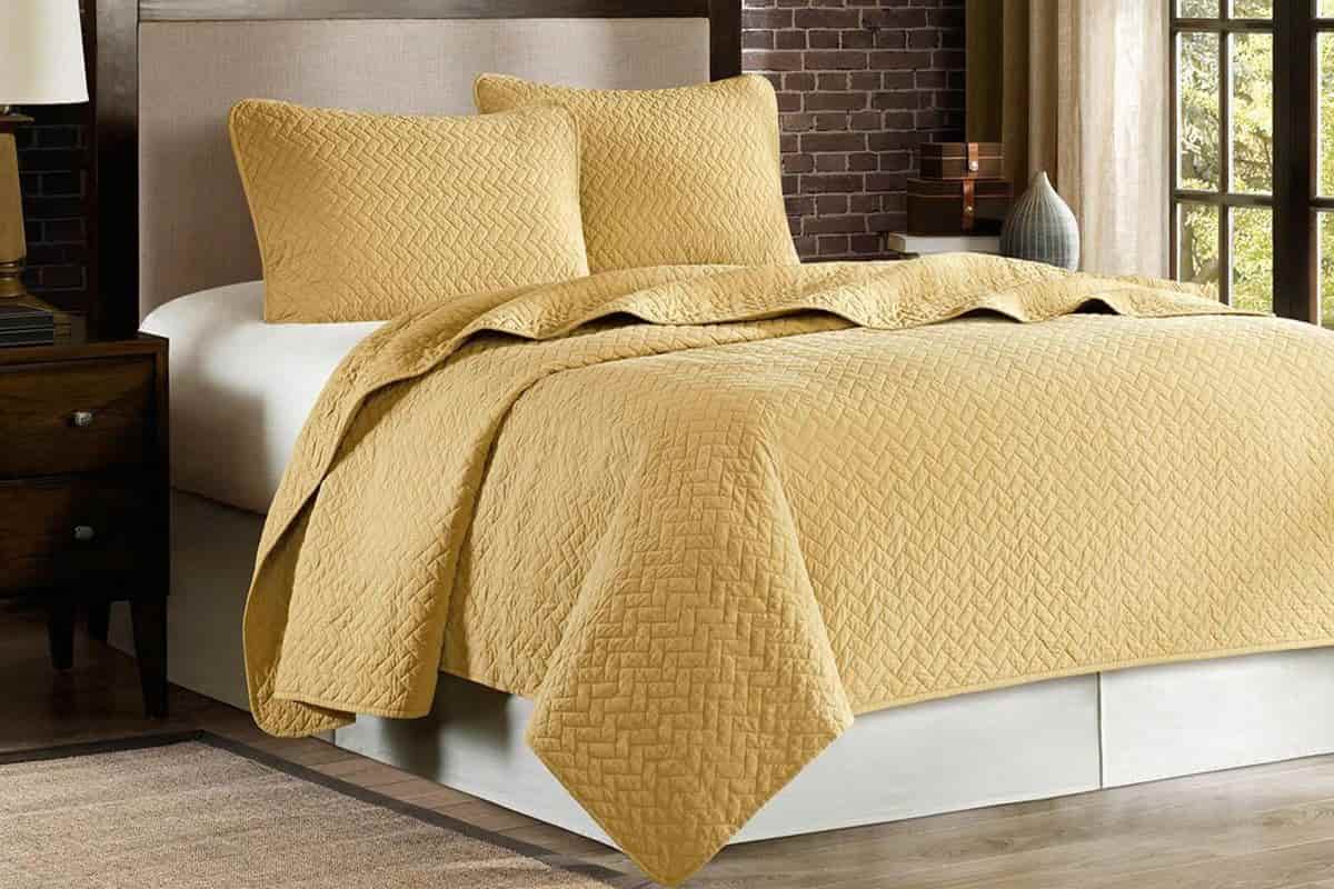 linen bedspread king