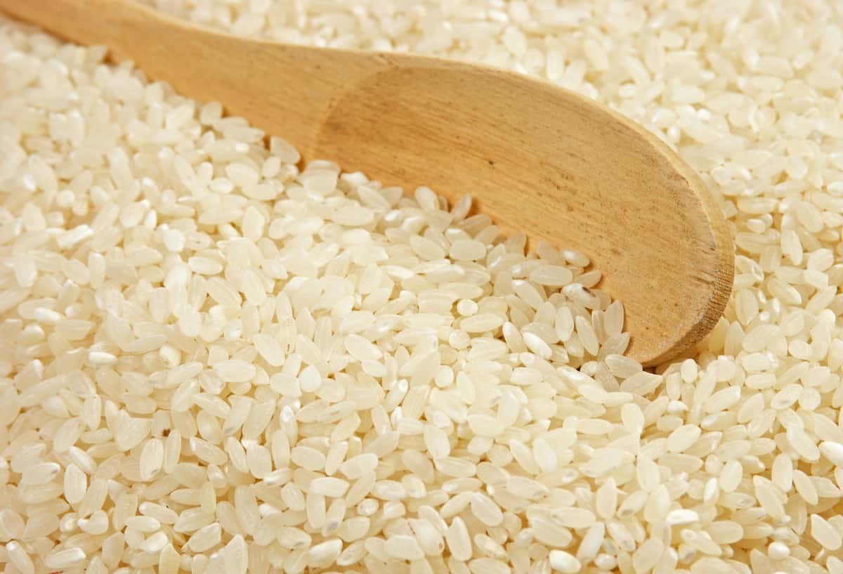 raw rice in hindi