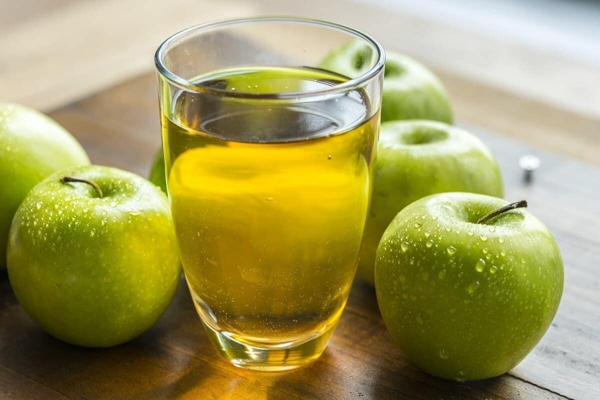 yellow apple cider
