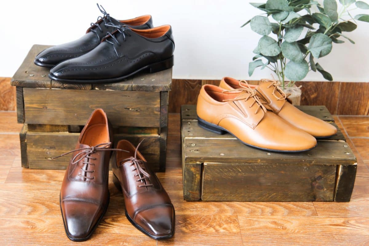 leather mochi shoes for men