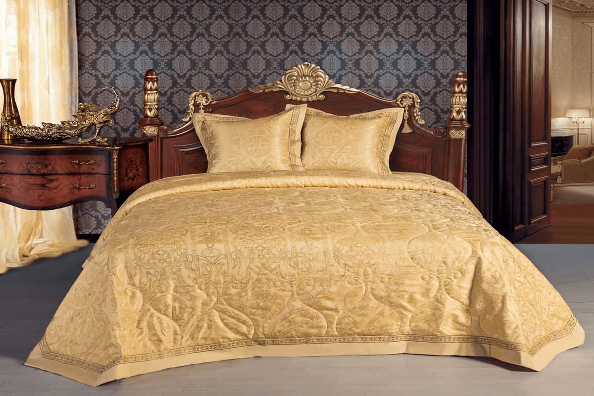 jacquard quilted bedspreads