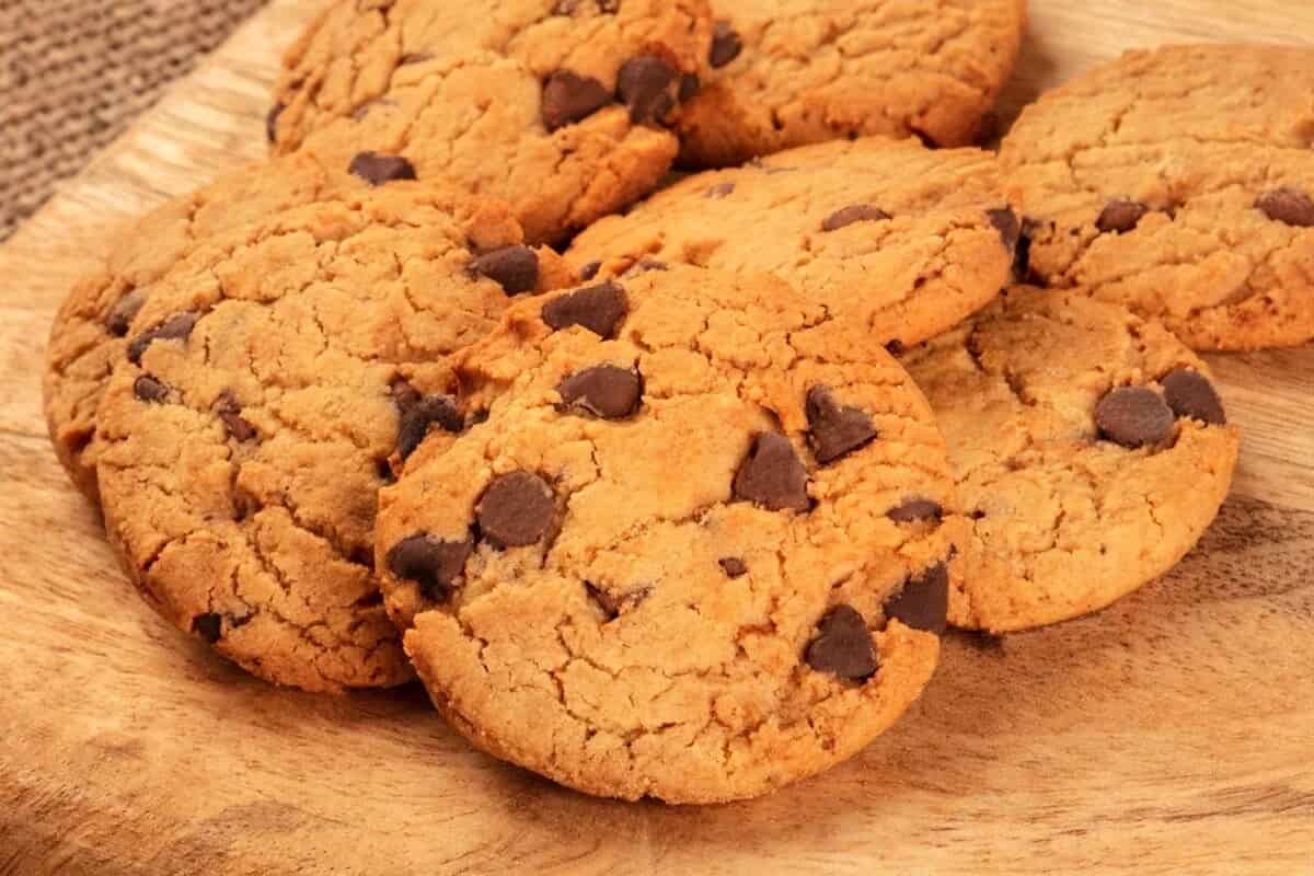 famous amos chocolate chip cookies ingredients