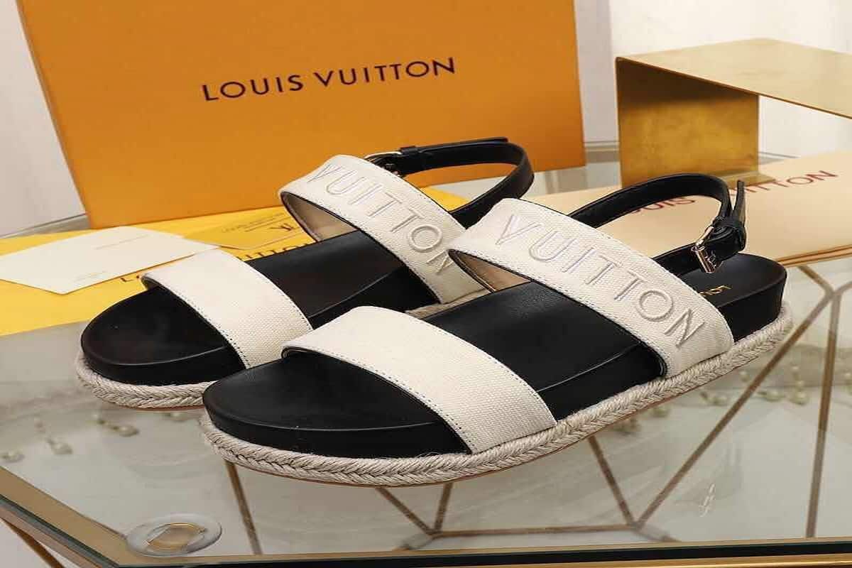 Louis Vuitton Sandals in Nigeria; Flat Platform High-Heeled (Leather  Plastic Foam Wood) - Arad Branding