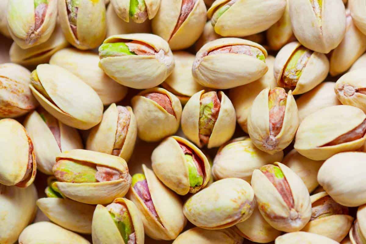 pistachio nuts benefits