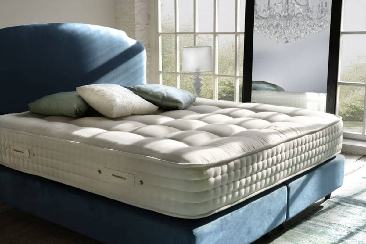 spring mattress vs foam mattress