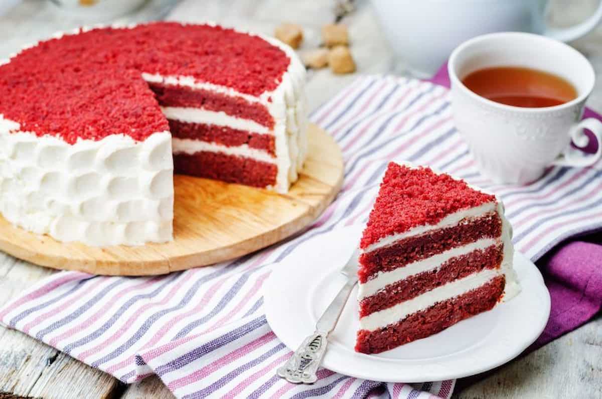 velvet cake design