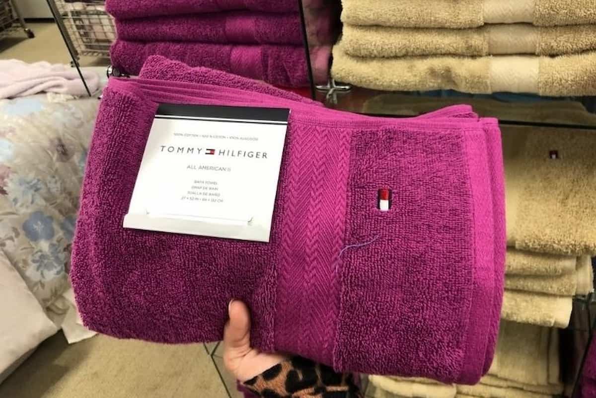 Tommy Hilfiger Towel; Bath Hand Size Hypoallergenic 3 Materials