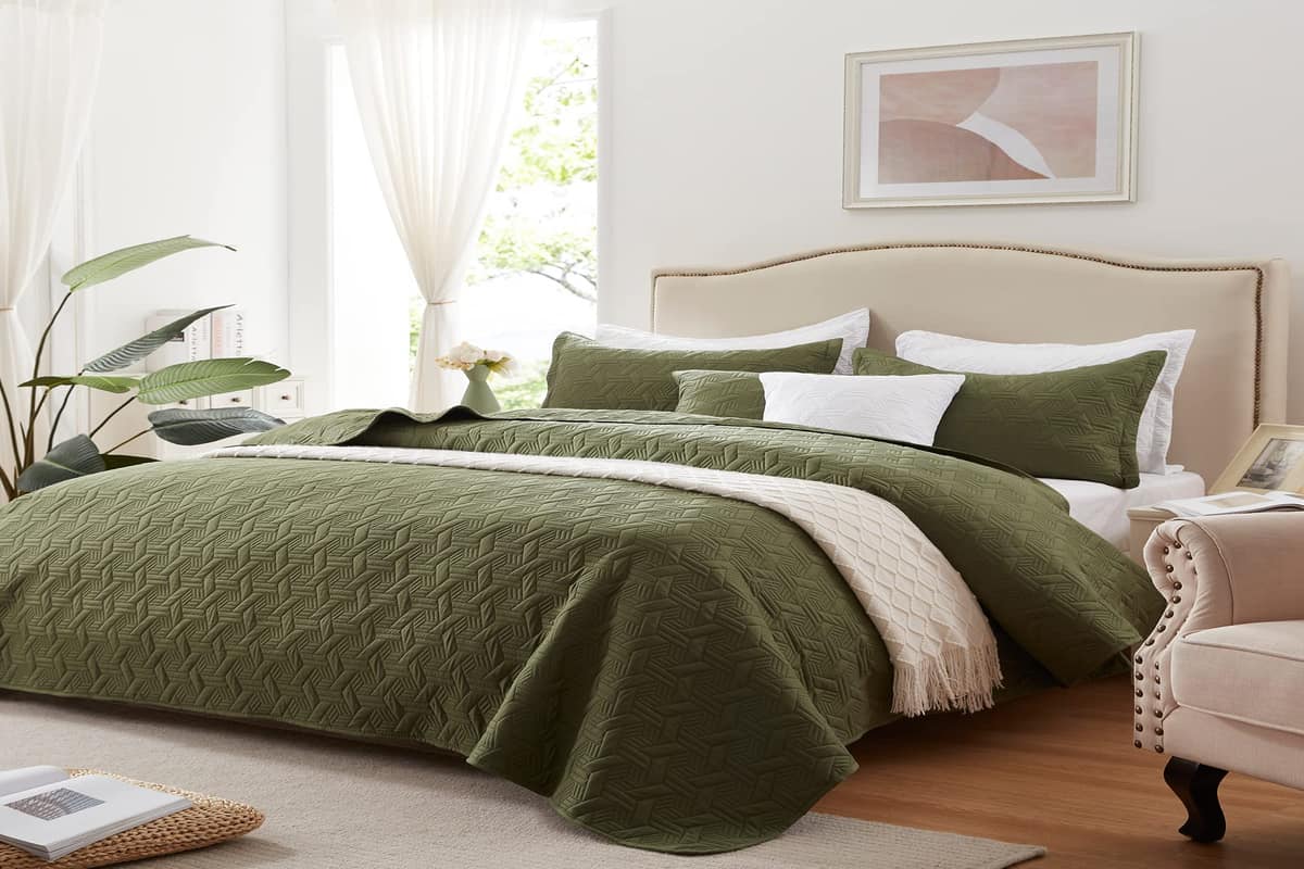 olive green quilted bedspread