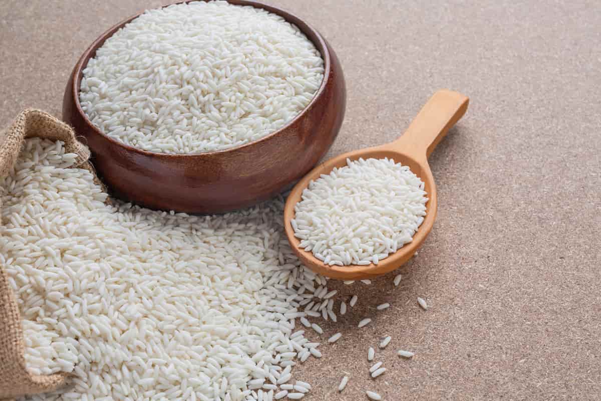 white raw rice
