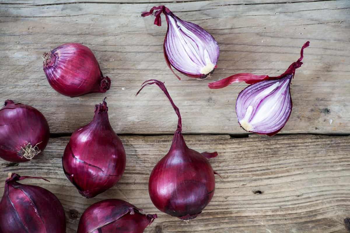 red small onion