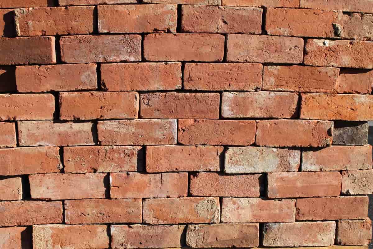 stock bricks builders