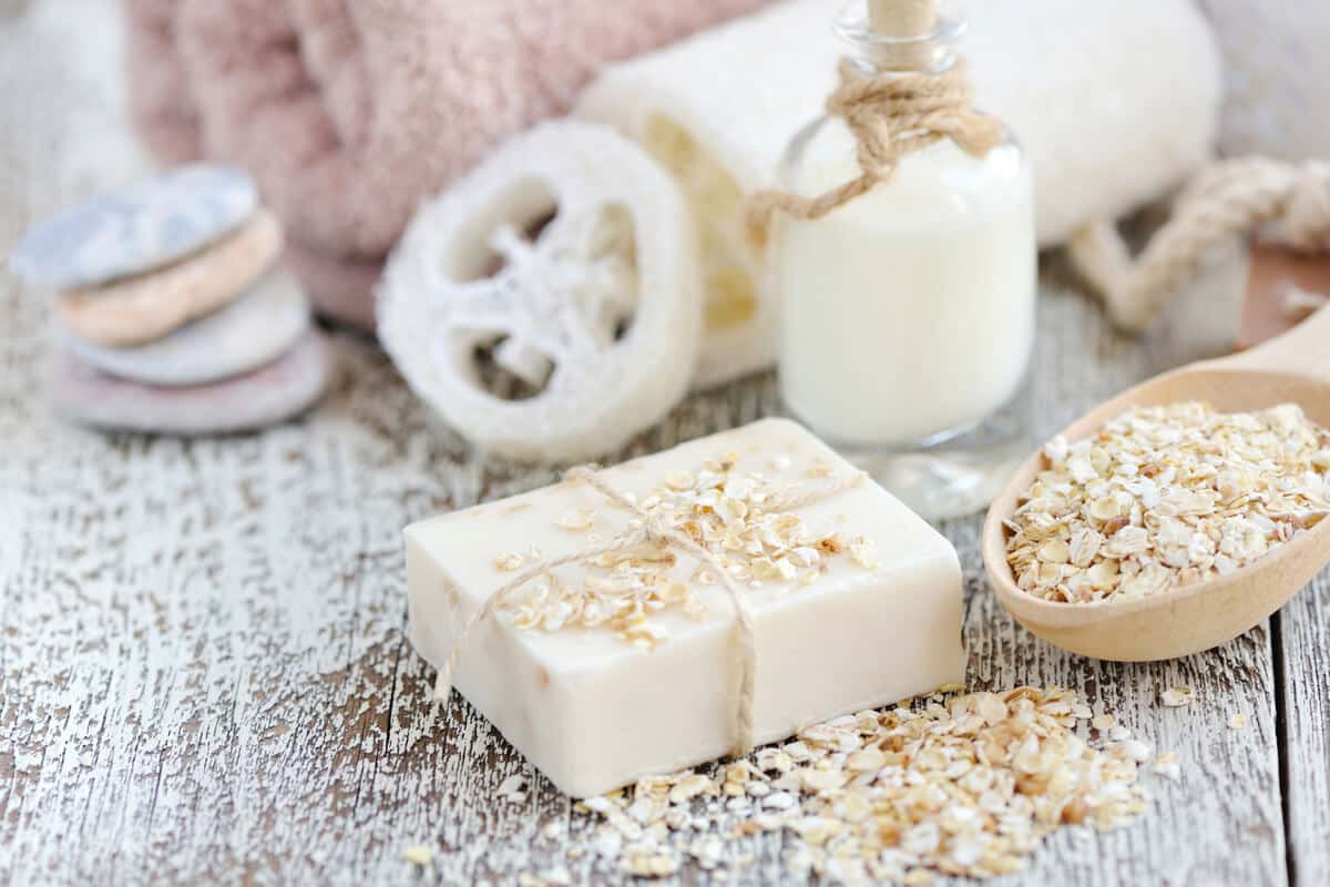 white glutathione soap