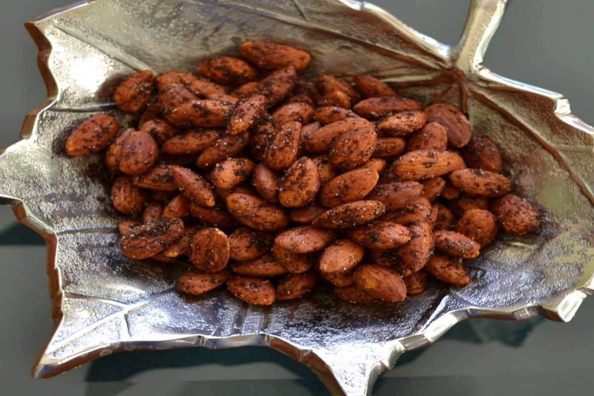 roasted almonds benefits