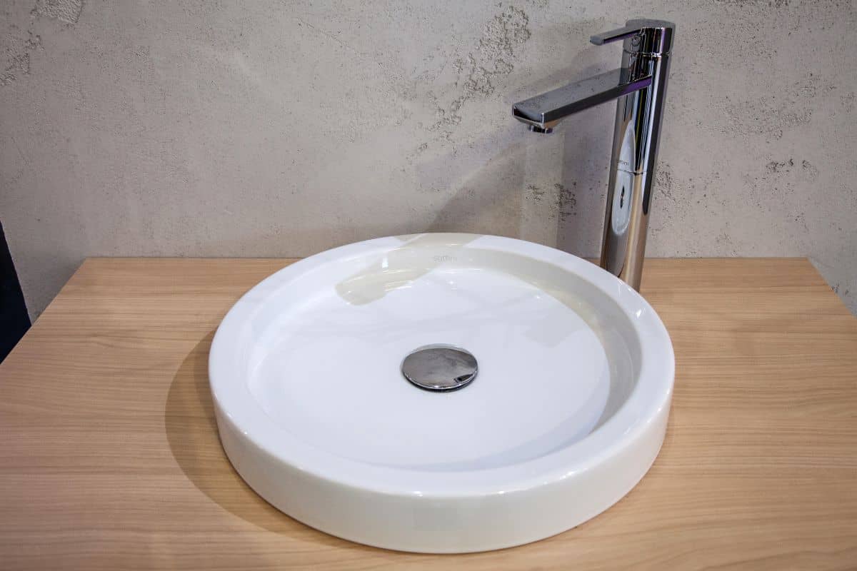 wash basin tap