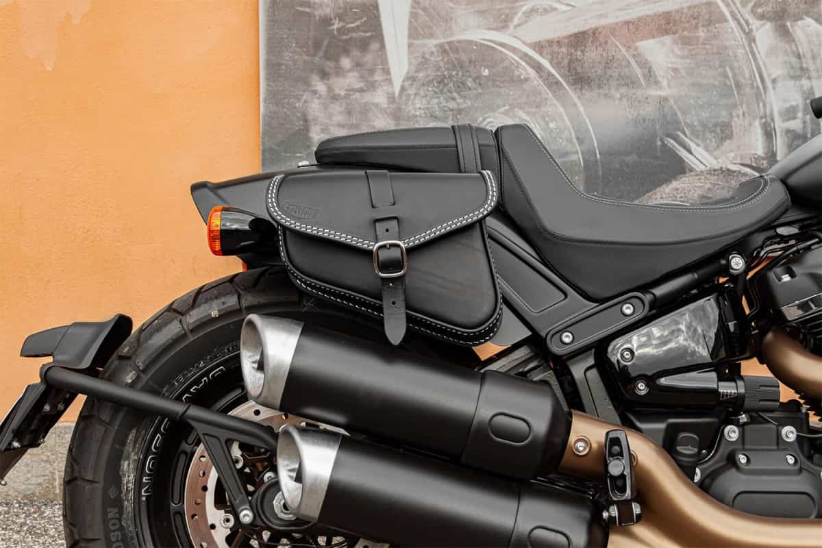 harley leather saddlebags