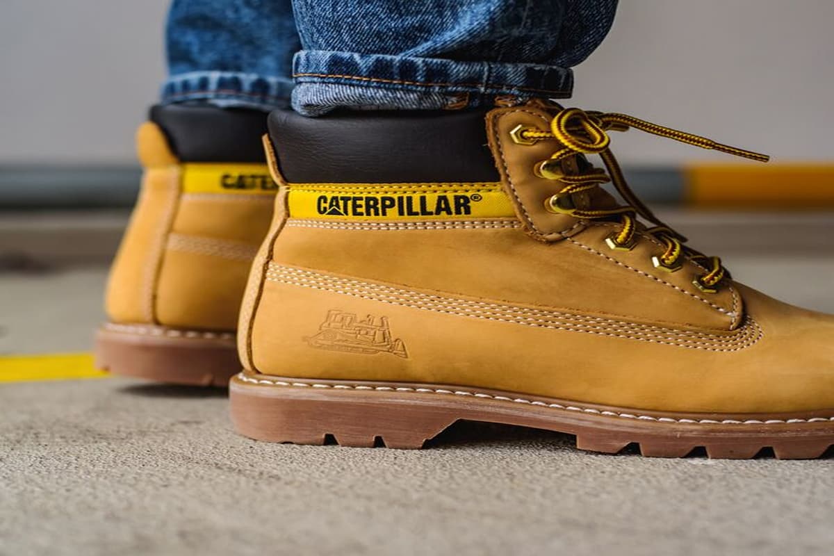 caterpillar composite safety shoes