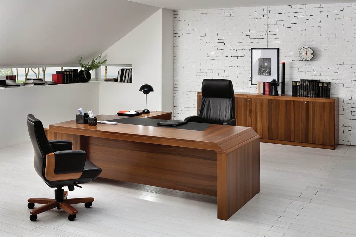 executive desk chair leather
