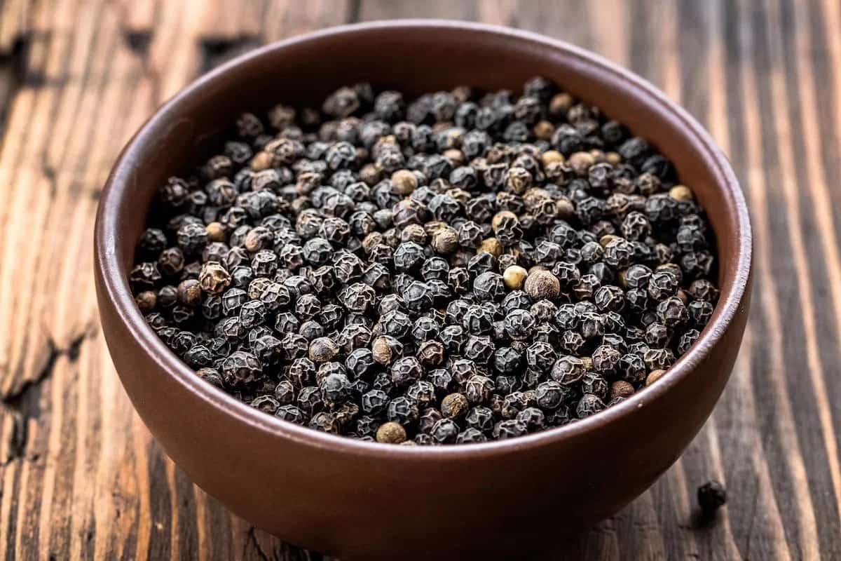 black pepper nutrition facts