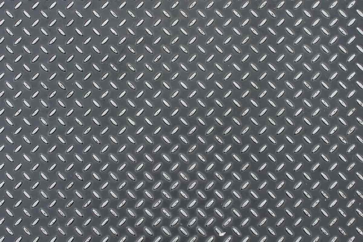 metal diamond mesh pattern