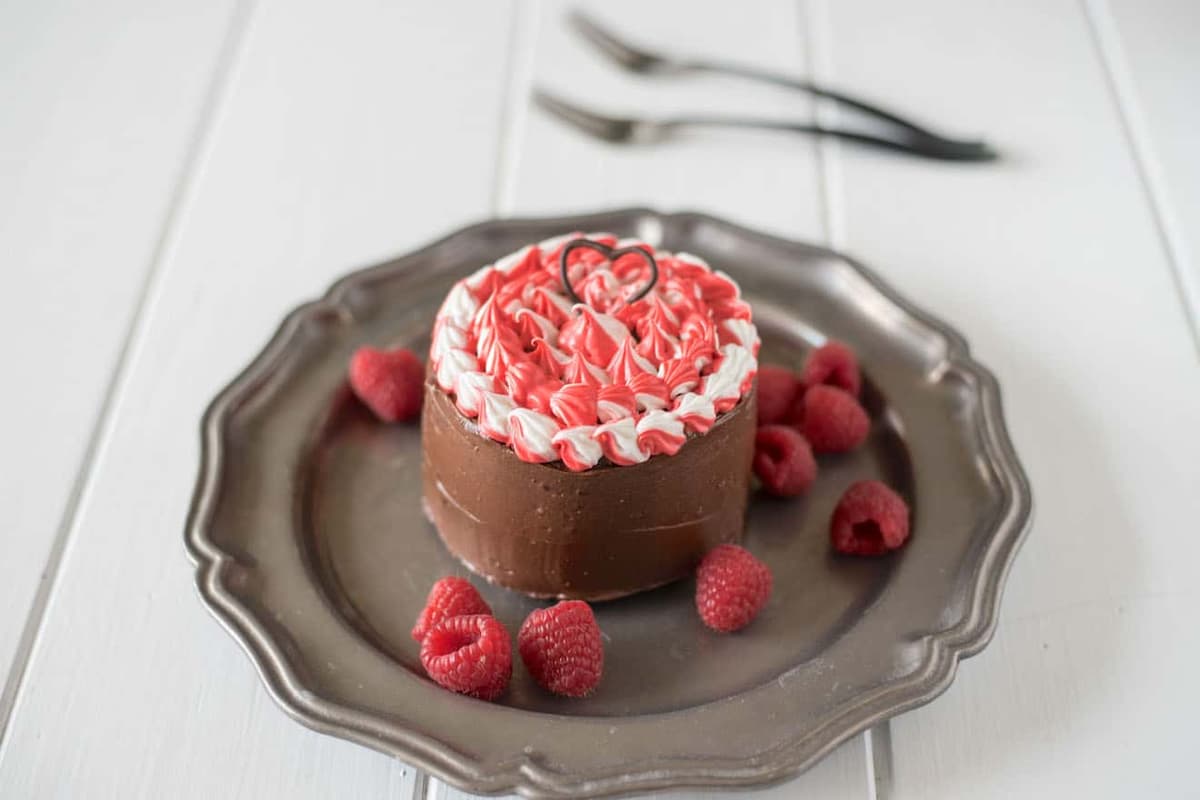 small cake design