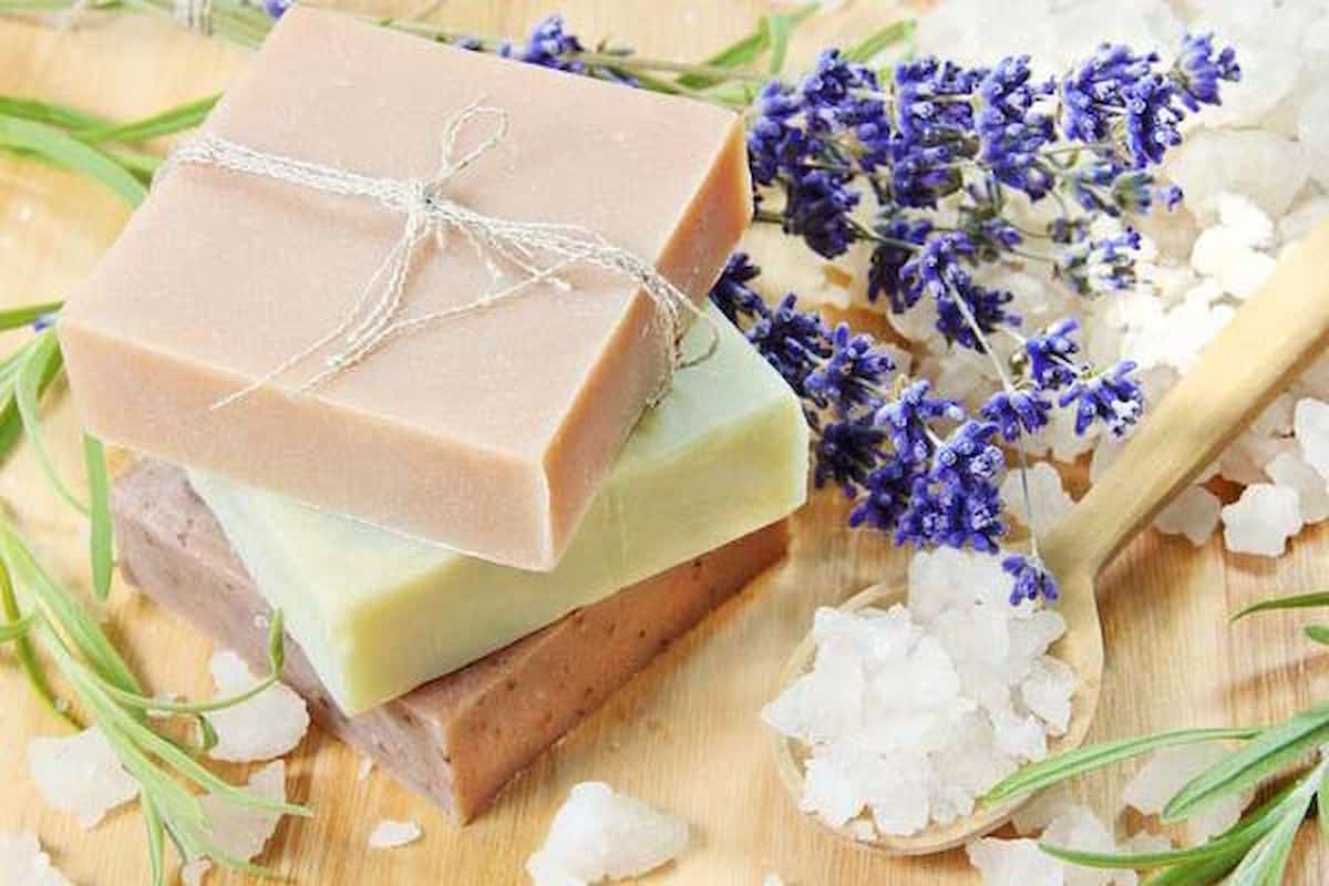 himalaya soap benefits