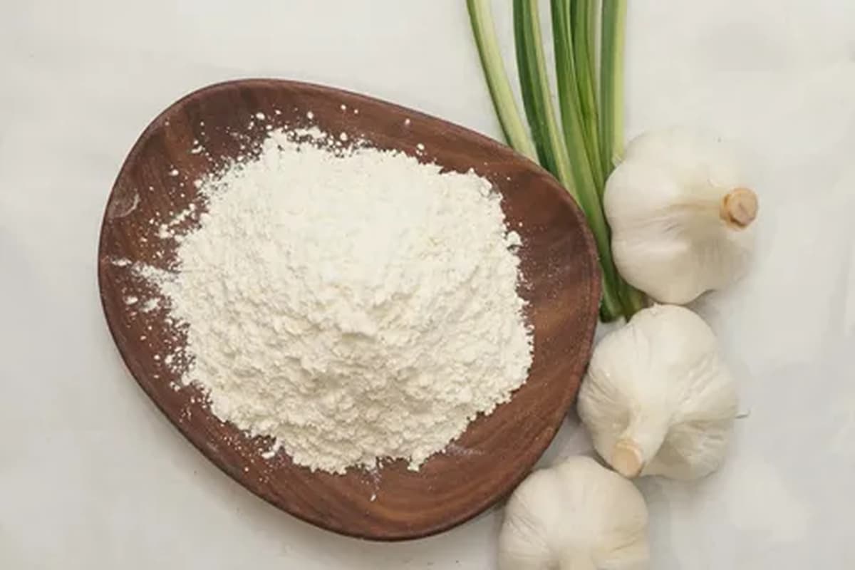 white Garlic Powder 