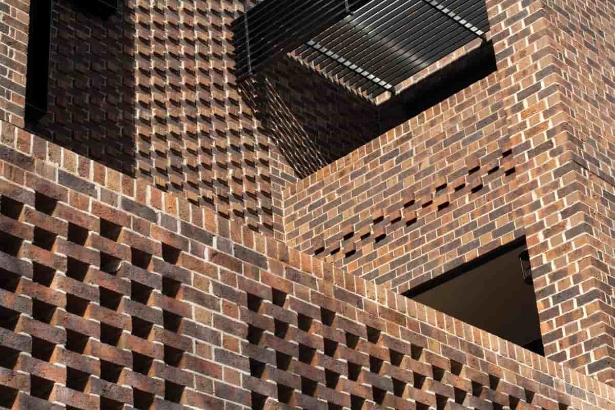 aluminum brick mold trim