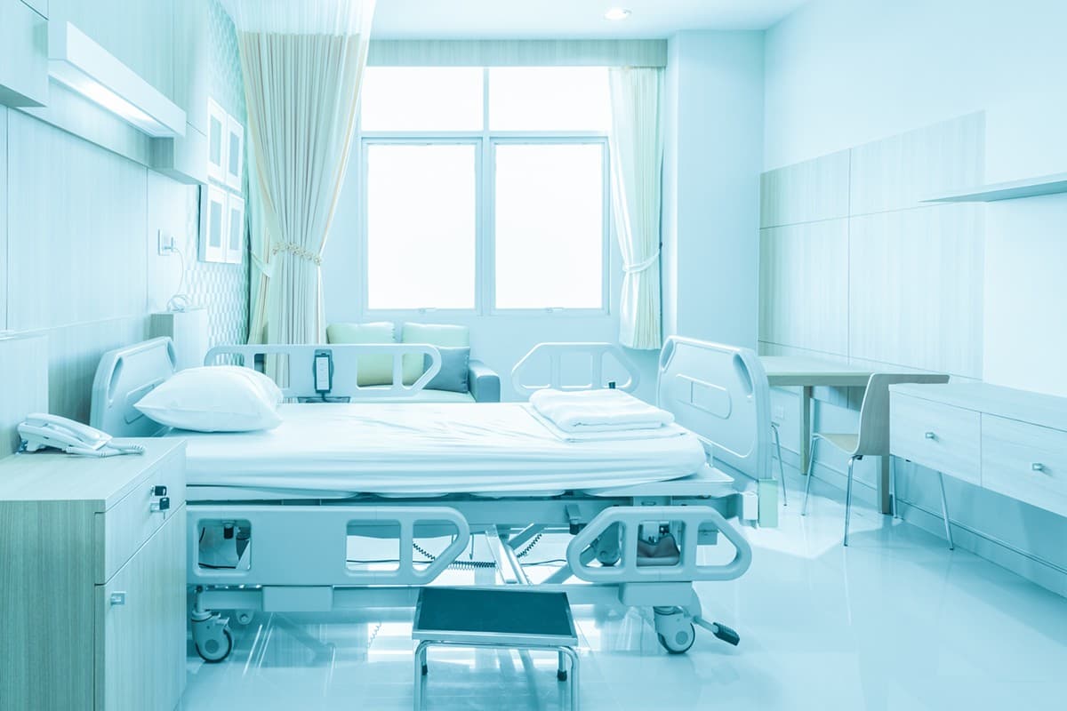 lightweight hospital beds