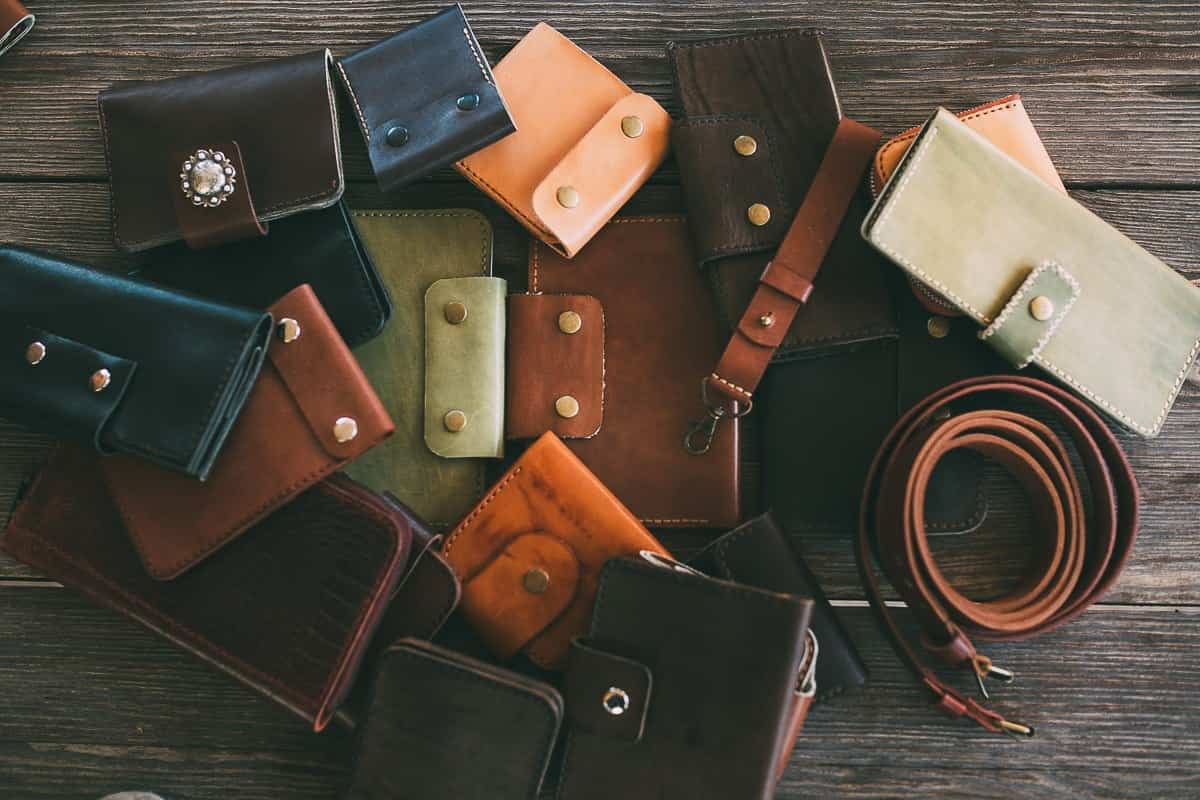 mens leather accessories