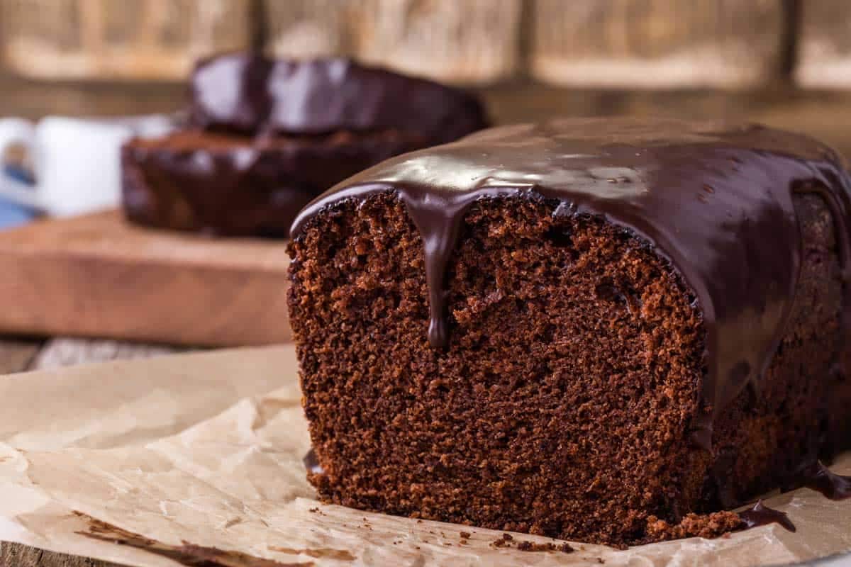 chocolate cake calories